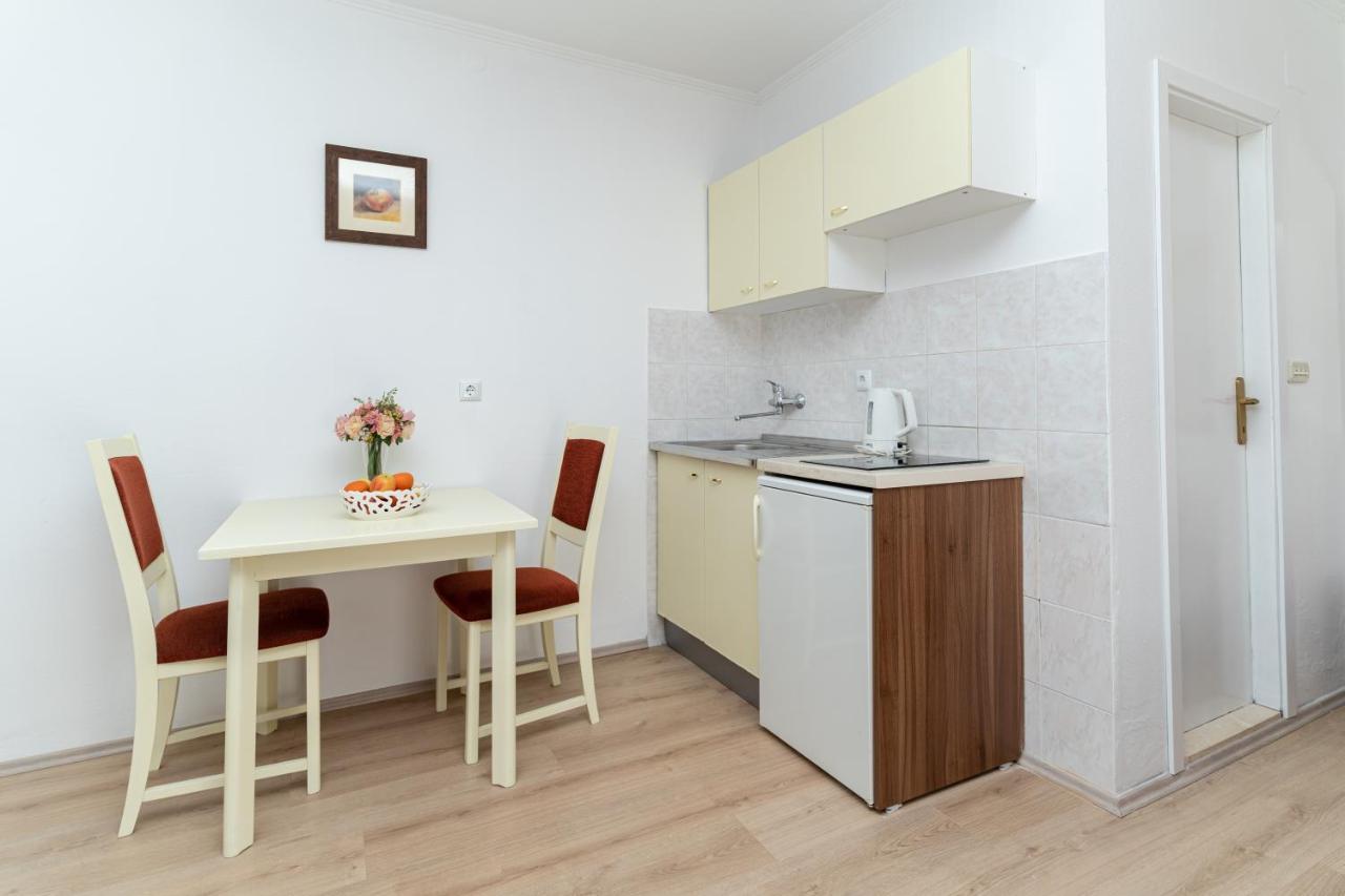 Benic Apartments Млини Экстерьер фото
